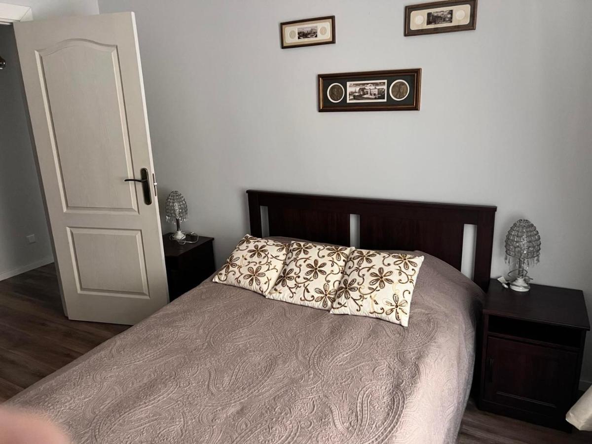 Brand New Flat Heart Of